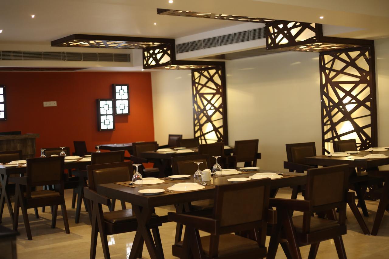 The Loft Hotel, Siliguri Exterior photo